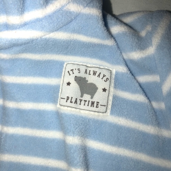 Carter’s Infant Outfit - Picture 3 of 4